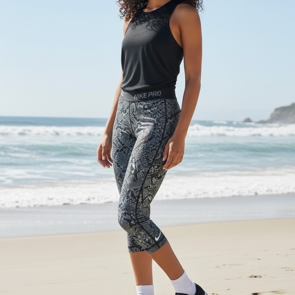 #Nike Pants - Nike Pro Women’s Snake skin tights